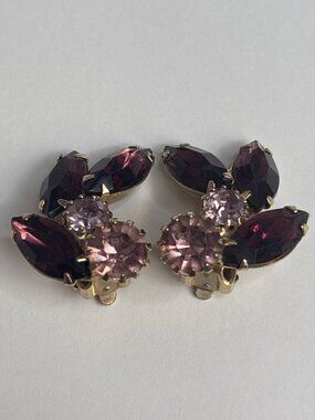 Vintage Weiss Clip On Earrings Gold Tone Purple Pink Rhinestone Signed